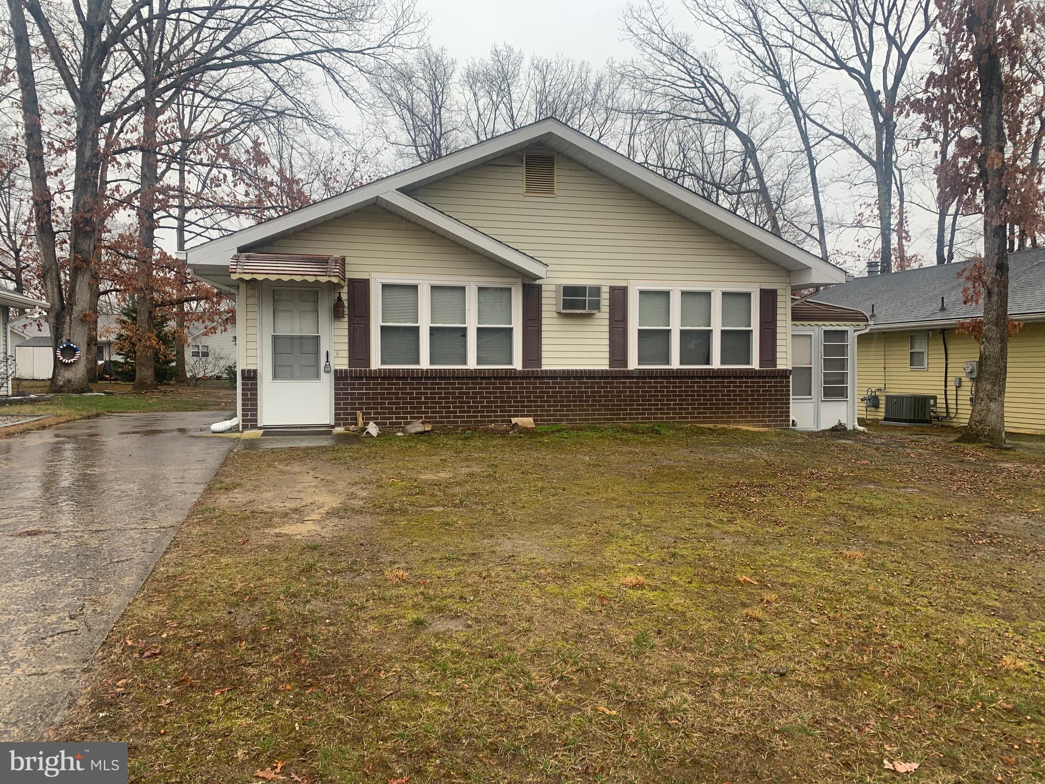 106 Oak Avenue Hammonton, NJ 08037 - Photo 2 of 25