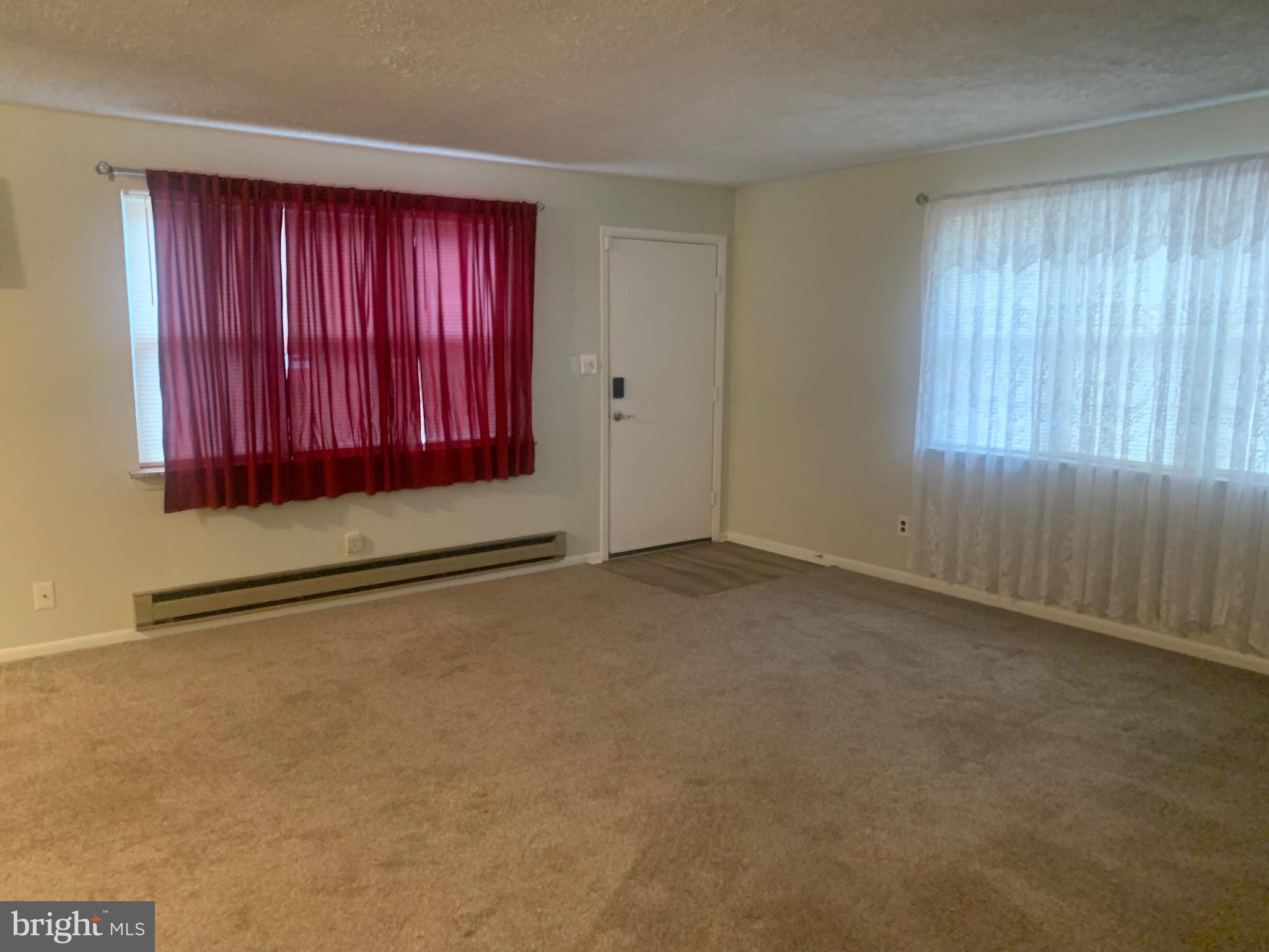 106 Oak Avenue Hammonton, NJ 08037 - Photo 8 of 25