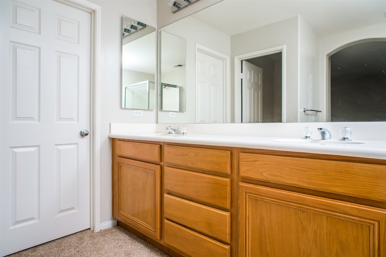1707 Sierra Verde Road Chula Vista, CA 91913 - Photo 18 of 23 Gallery Image 18