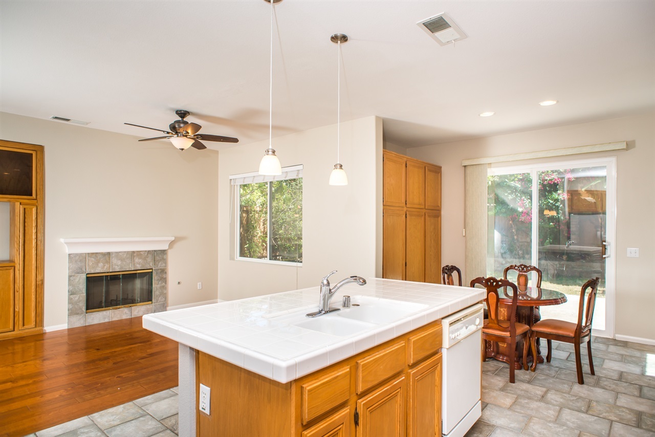 1707 Sierra Verde Road Chula Vista, CA 91913 - Photo 8 of 23 Gallery Image 8