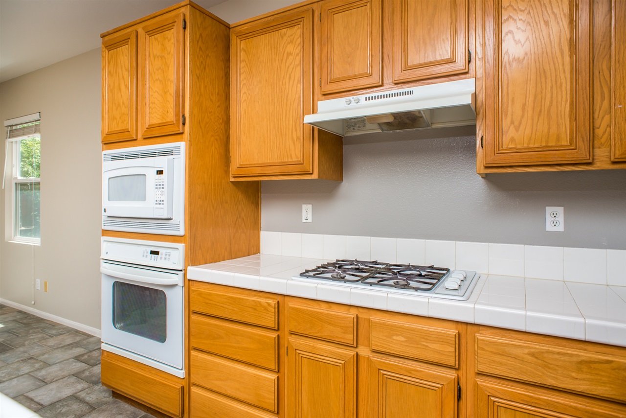 1707 Sierra Verde Road Chula Vista, CA 91913 - Photo 9 of 23 Gallery Image 9