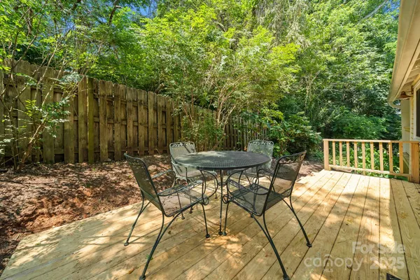 $364,999 | 334 Greenville Street, Saluda, NC 28773