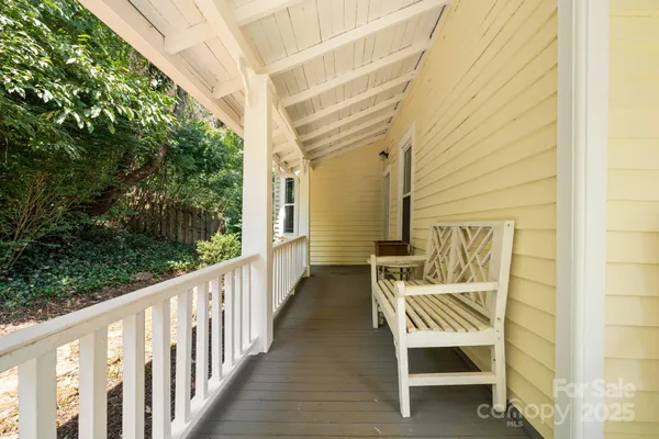 $364,999 | 334 Greenville Street, Saluda, NC 28773