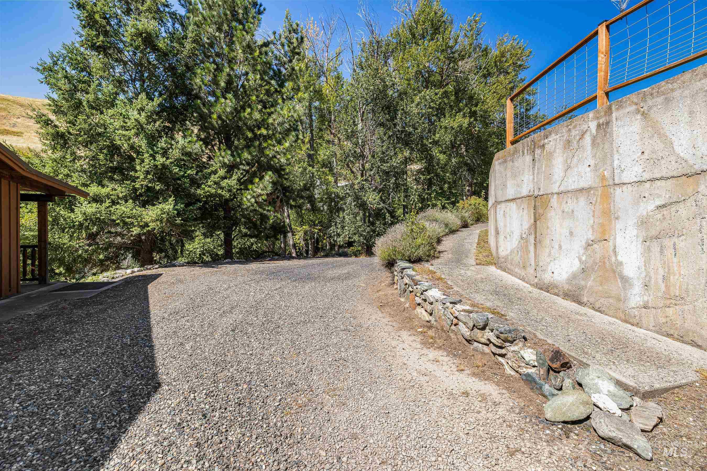 192 East Shingle Creek Road Riggins, ID 83549 - Photo 17 of 50 View of yard
