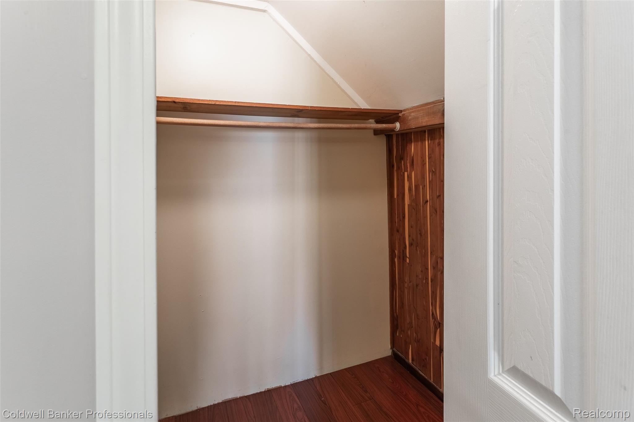 2236 Pembroke Road Birmingham, MI 48009 - Photo 27 of 37 Bedroom 3 features a walk-in closet