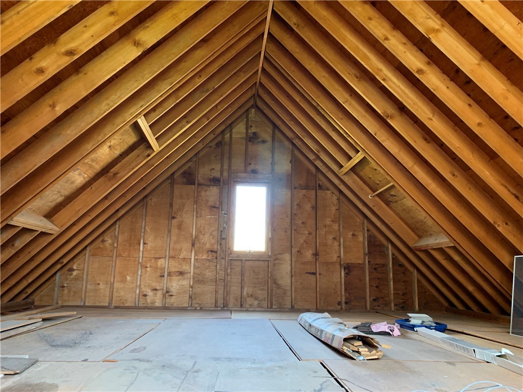 43 Lepes Road Portsmouth, RI 02871 - Photo 29 of 31 Bonus storage space above the 2 car garage.
