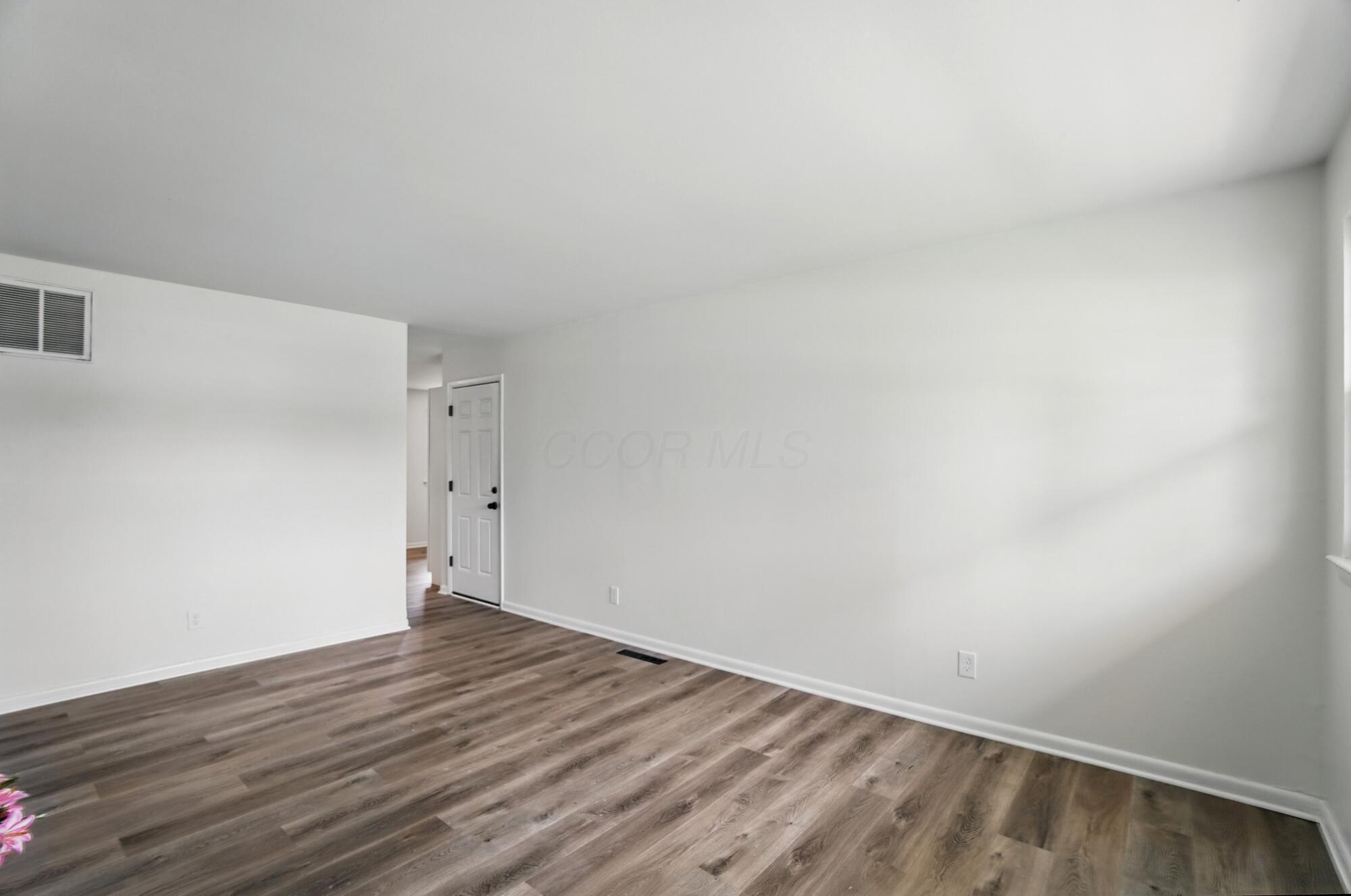 273 East Alcott Road Columbus, OH 43207 - Photo 4 of 36 LVP Flooring in the Living Room