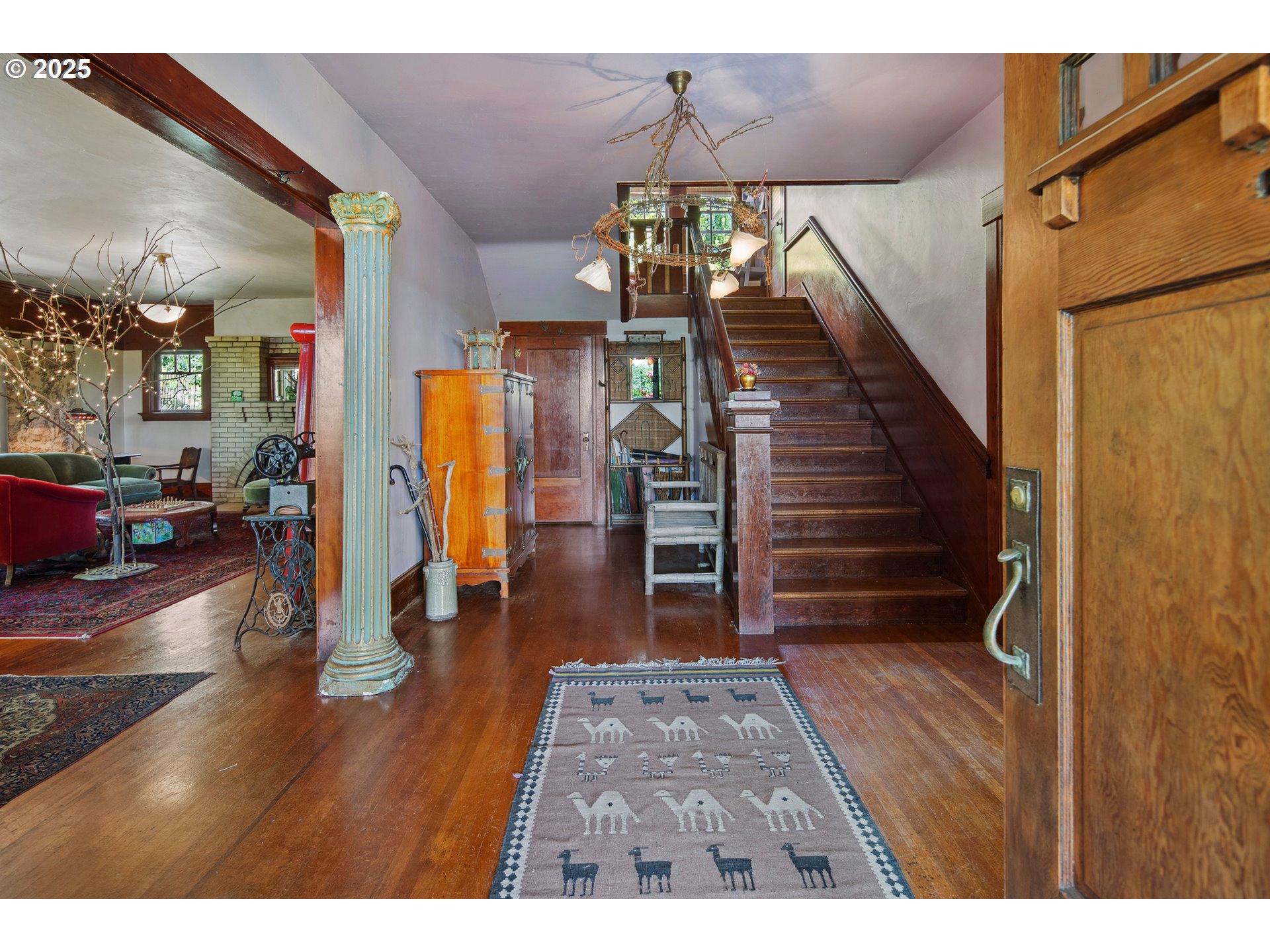 91755 Lewis And Clark Road Astoria, OR 97103 - Photo 5 of 48 a view of entryway and hall with wooden floor