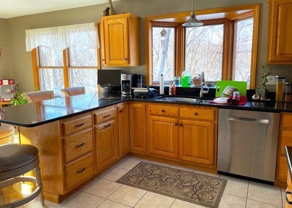 48 River Road South Hadley, MA 01075 - Photo 8 of 41 Gallery Image 8