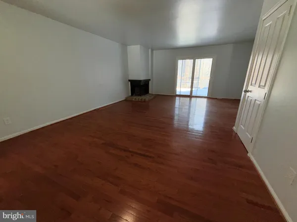 $2,400 | 423 Sonora Court, Sicklerville, NJ 08081