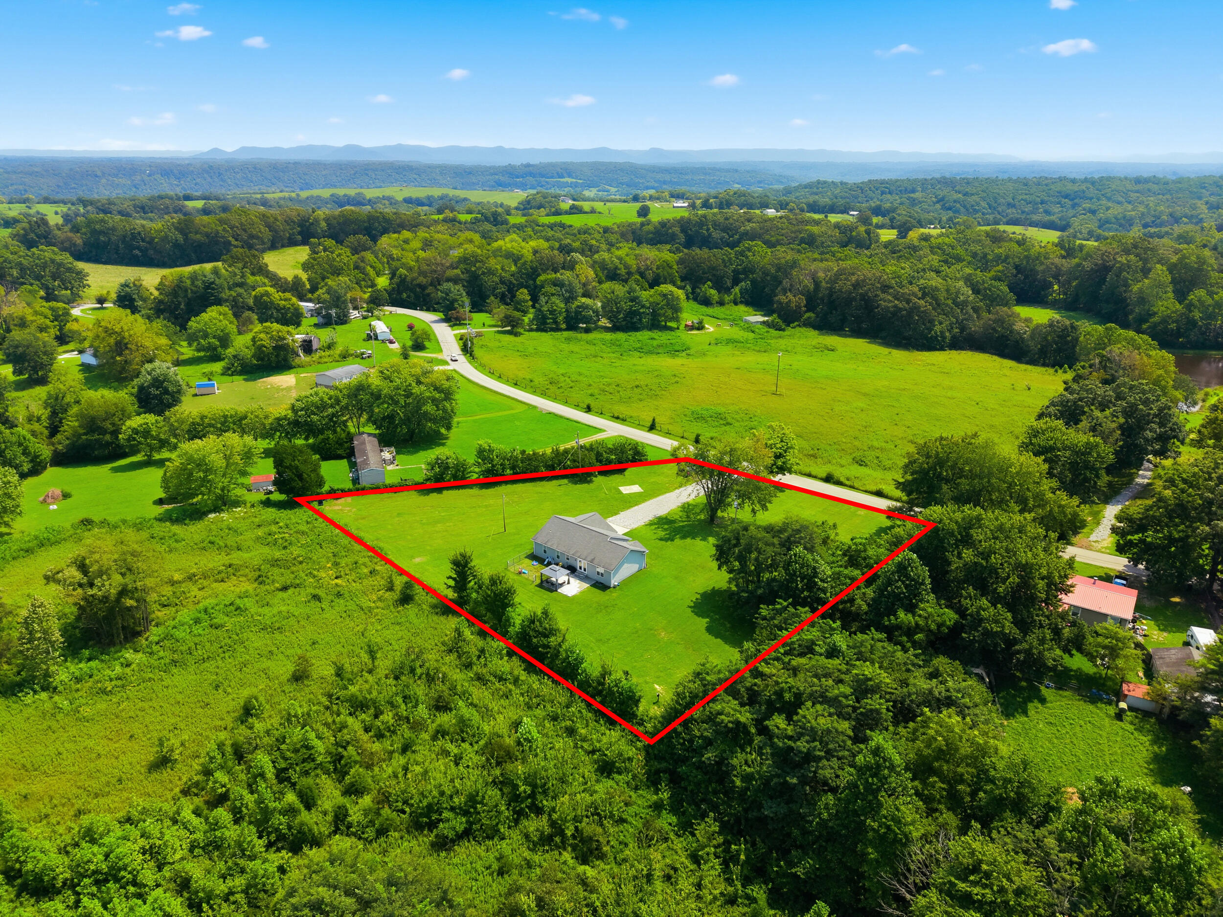 475 Flint Road Waco, KY 40385 - Photo 36 of 39 35_dji_fly_20260810_125440_0048_17863810