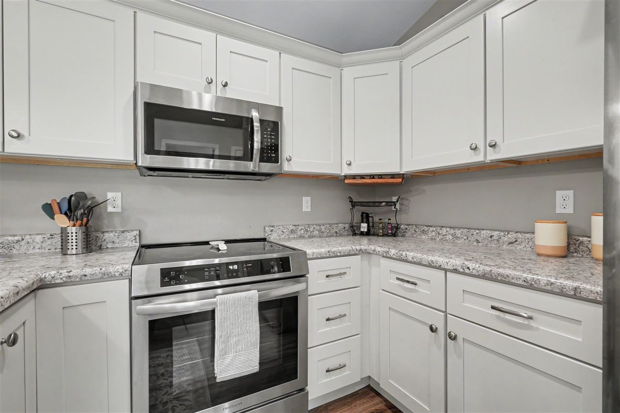 602 Riley Lane West Branch, IA 52358 - Photo 9 of 29 Gallery Image 9