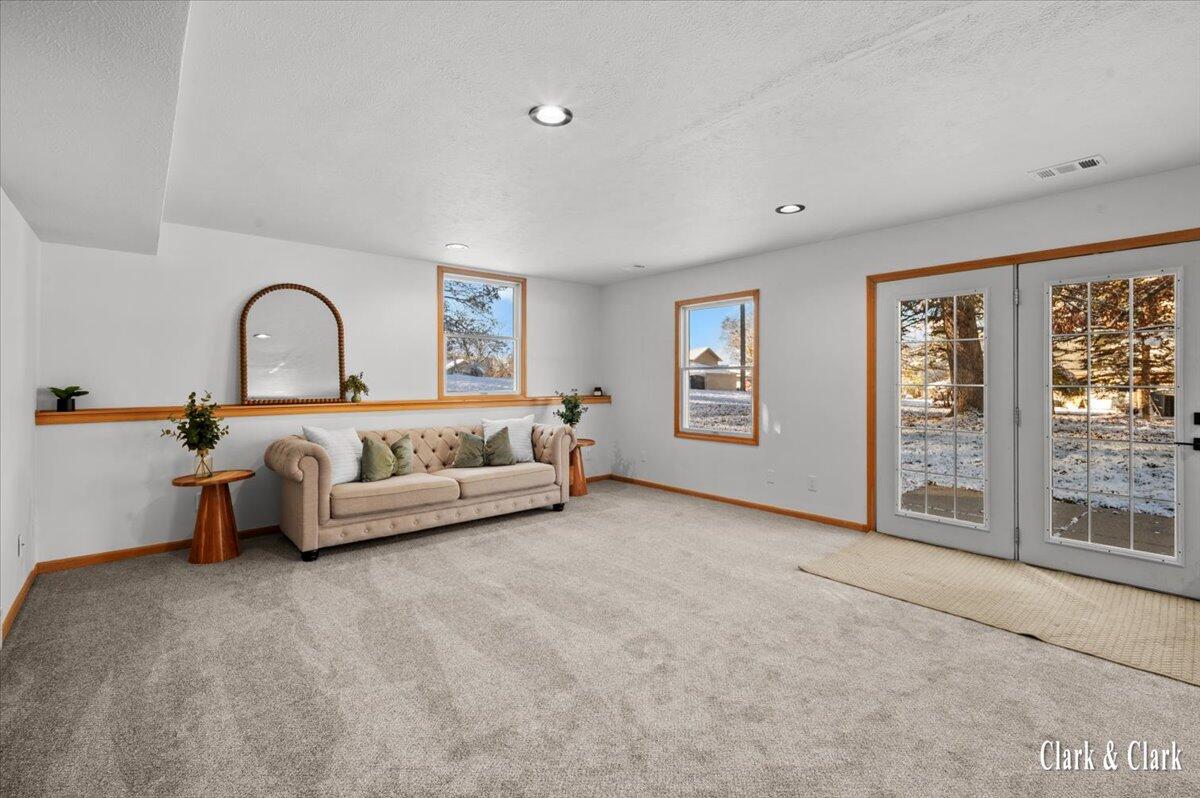 992 North Washington Street Lowell, MI 49331 - Photo 22 of 35 81-DSC_7944