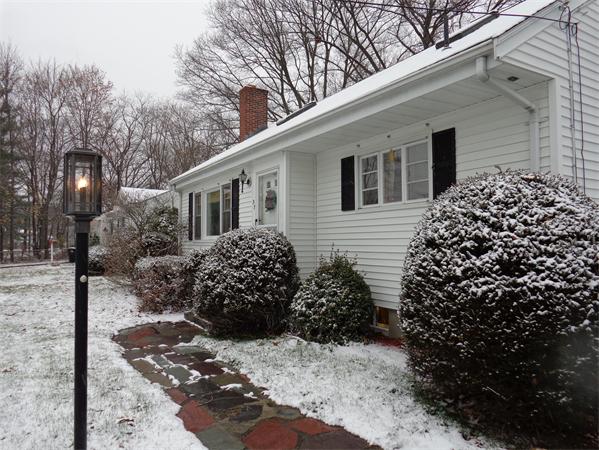 37 Audubon Road Framingham, MA 01701 - Photo 2 of 16 Gallery Image 2