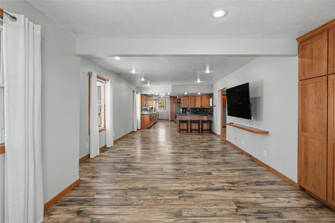 111 Warner Avenue Georgetown, IL 61846 - Photo 10 of 48