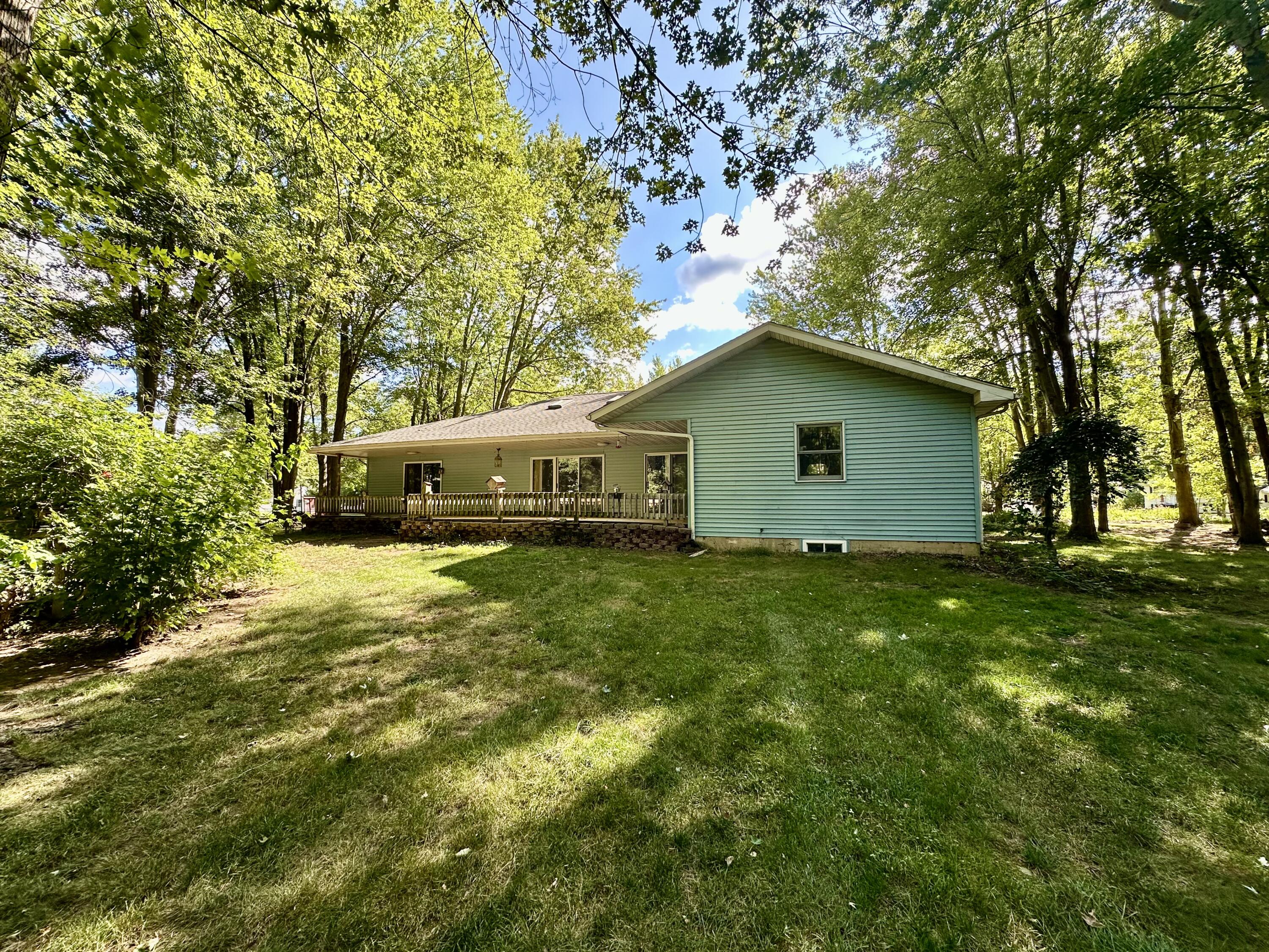 222 Randy Drive Coldwater, MI 49036 - Photo 3 of 62 IMG_8437
