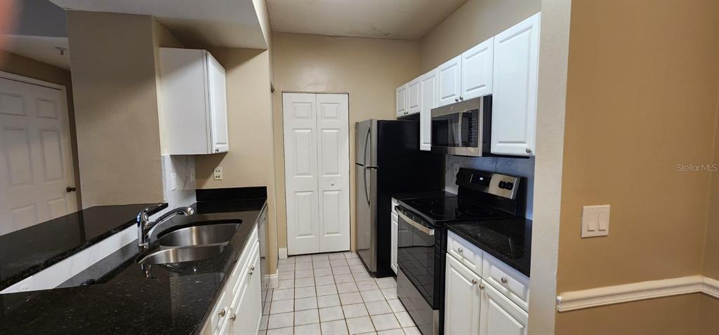 2015 Reston Road, Unit 2211 Orlando, FL 32837 - Photo 9 of 37