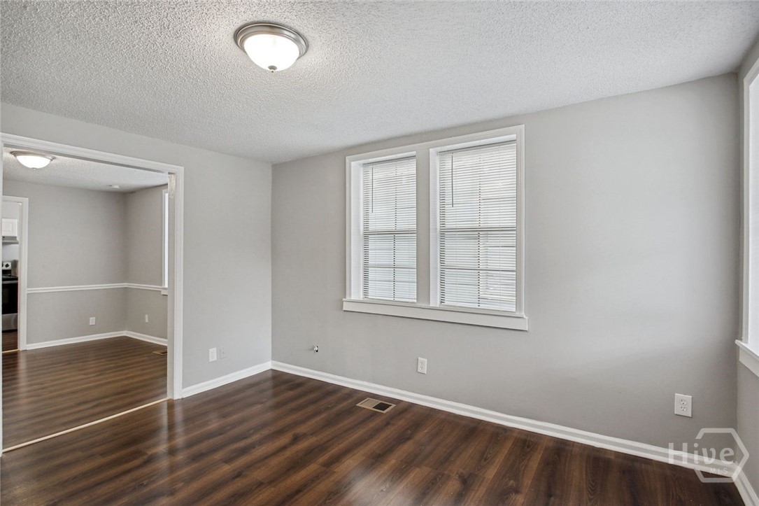 1036 West 38th Street Savannah, GA 31415 - Photo 7 of 21