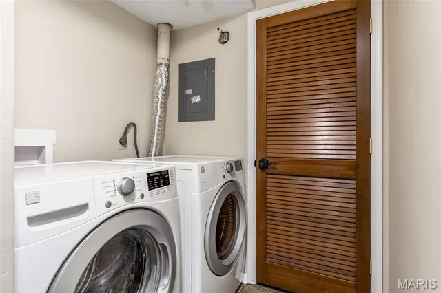 $1,200 | 1434 Summergate Parkway, Unit L, St. Charles, MO 63303