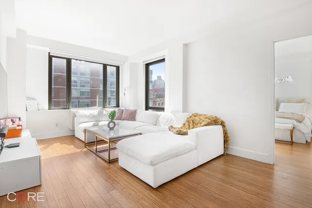 $1,629,000 | 305 West 16th Street, Unit 4E | Chelsea