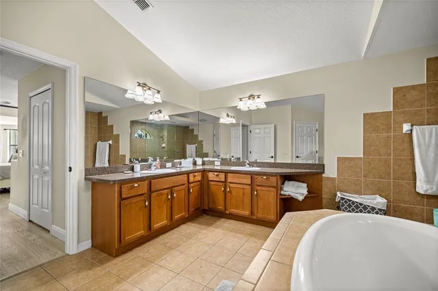 $640,000 | 8628 North Iberian Drive, Citrus Springs, FL 34433