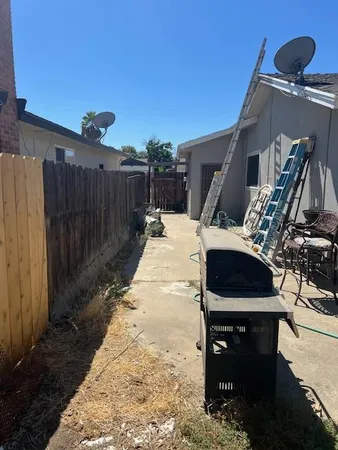 $355,000 | 621 West Pat Drive, Clovis, CA 93612