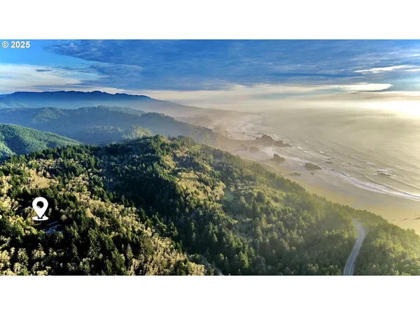 $2,600,000 | 94330 Schreiber Drive, Gold Beach, OR 97444