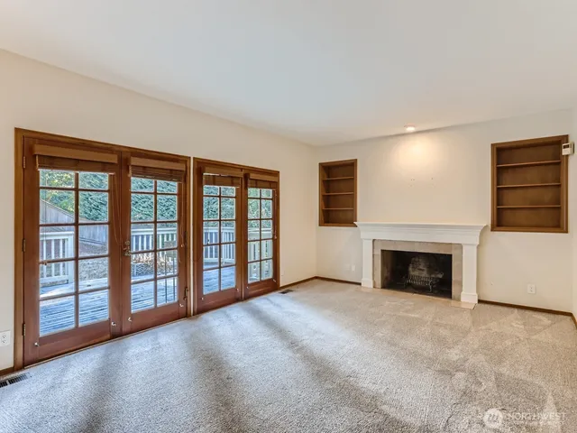 $4,700 | 3810 110th Place Northeast, Bellevue, WA 98004