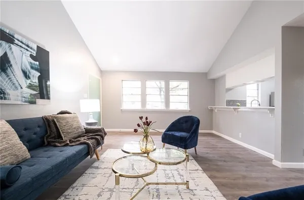 $1,750 | 102 Nicole Cove, Unit A, Round Rock, TX 78664