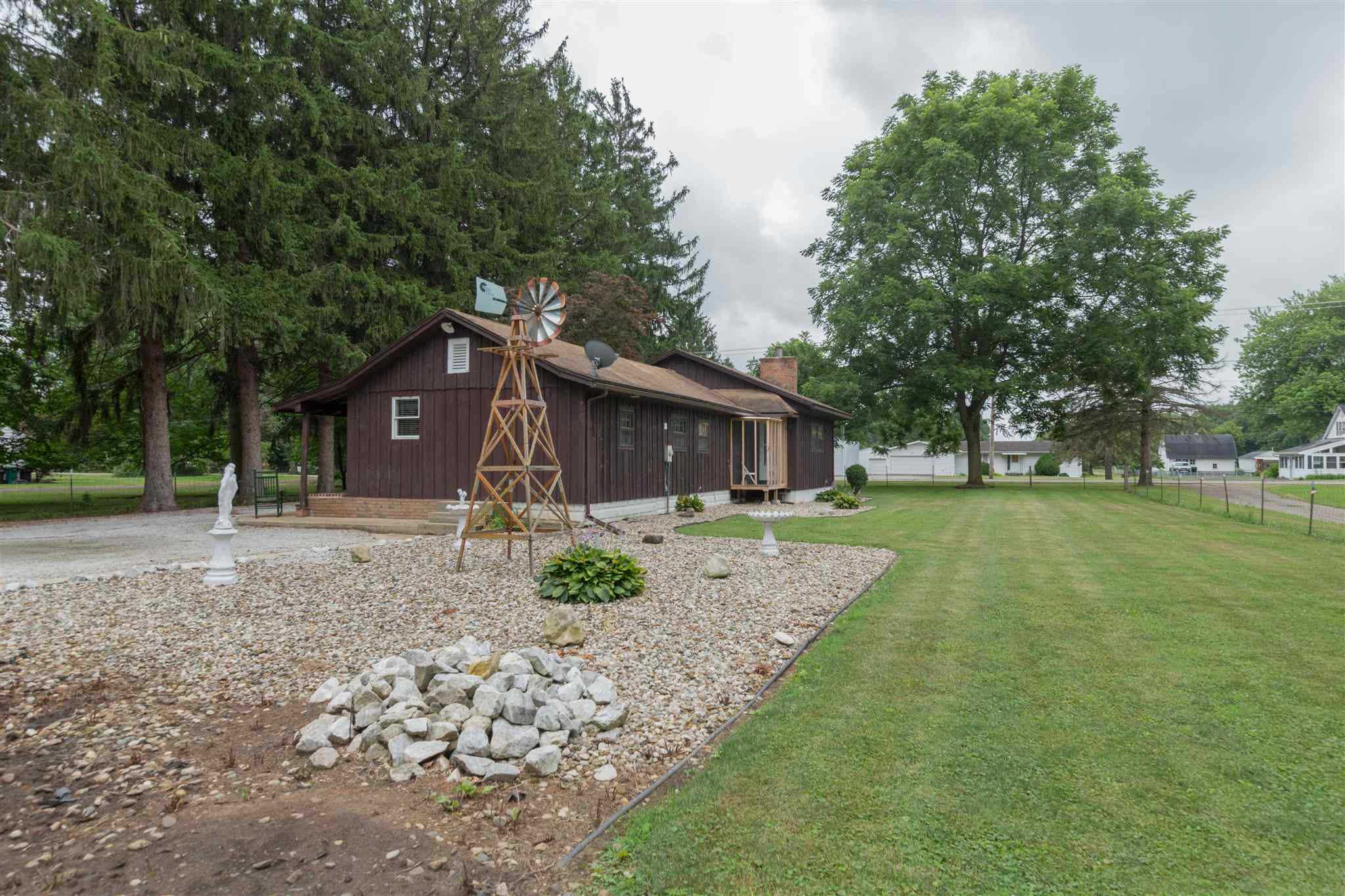 22727 Adams Road South Bend, IN 46628 - Photo 31 of 32