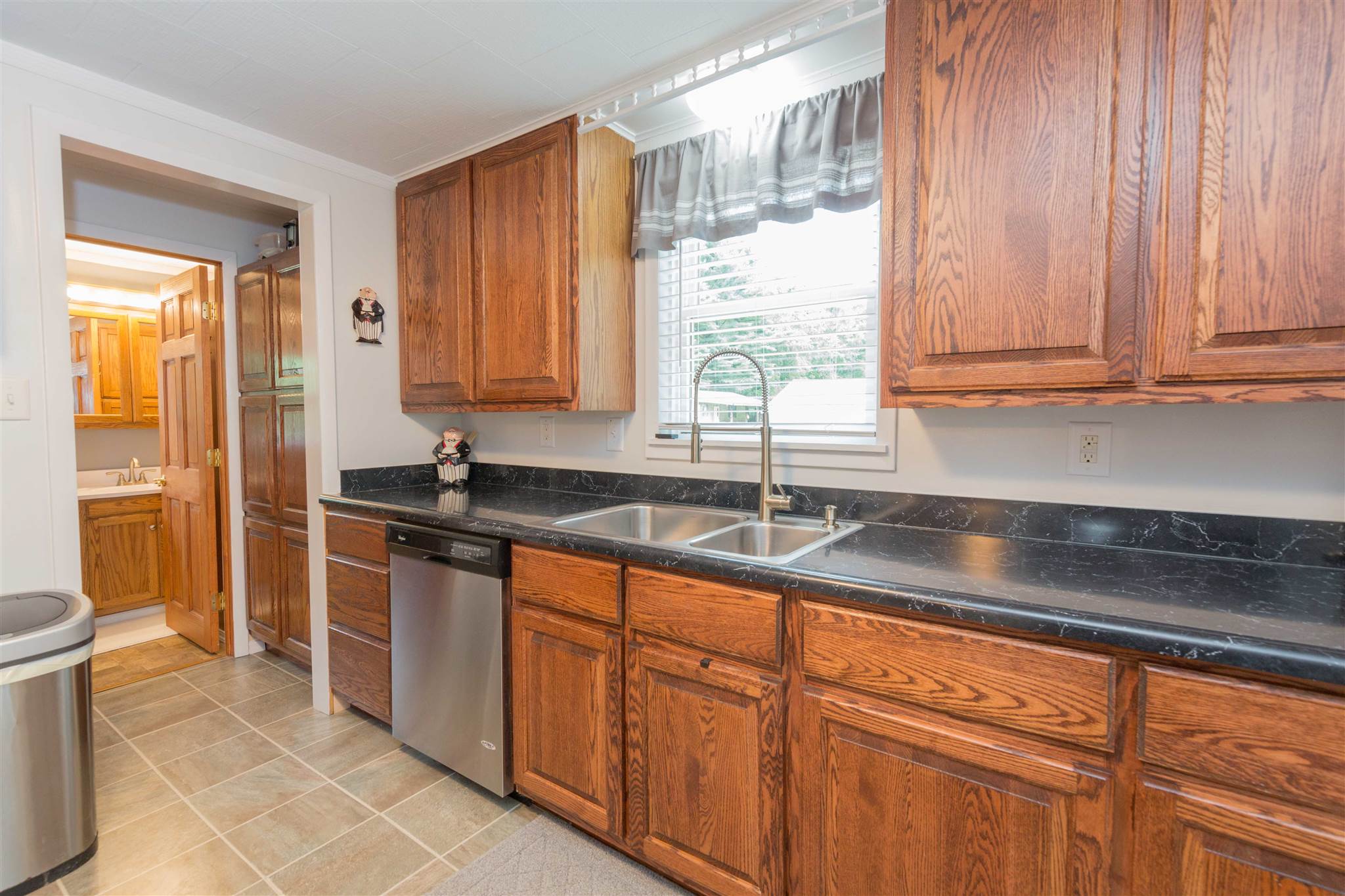 22727 Adams Road South Bend, IN 46628 - Photo 10 of 32