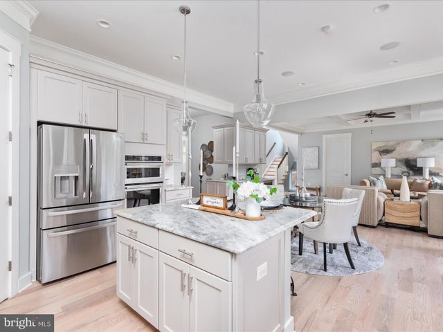 $2,300,000 | 4007 Chesterbrook Road, Arlington, VA 22207