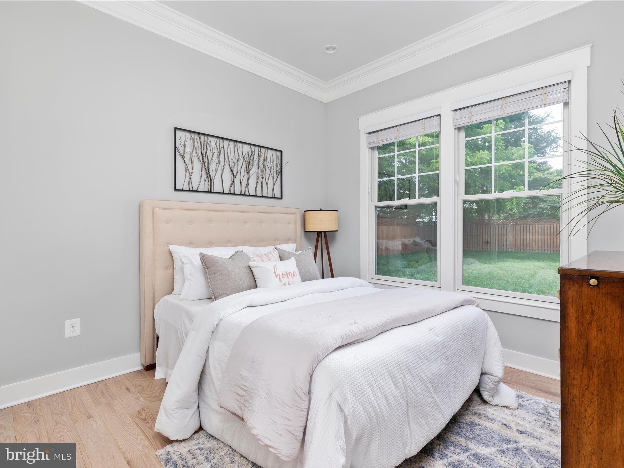4007 Chesterbrook Road Arlington, VA 22207 - Photo 20 of 70 Main Level Bedroom 1
