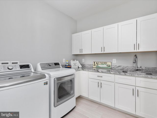 $2,300,000 | 4007 Chesterbrook Road, Arlington, VA 22207