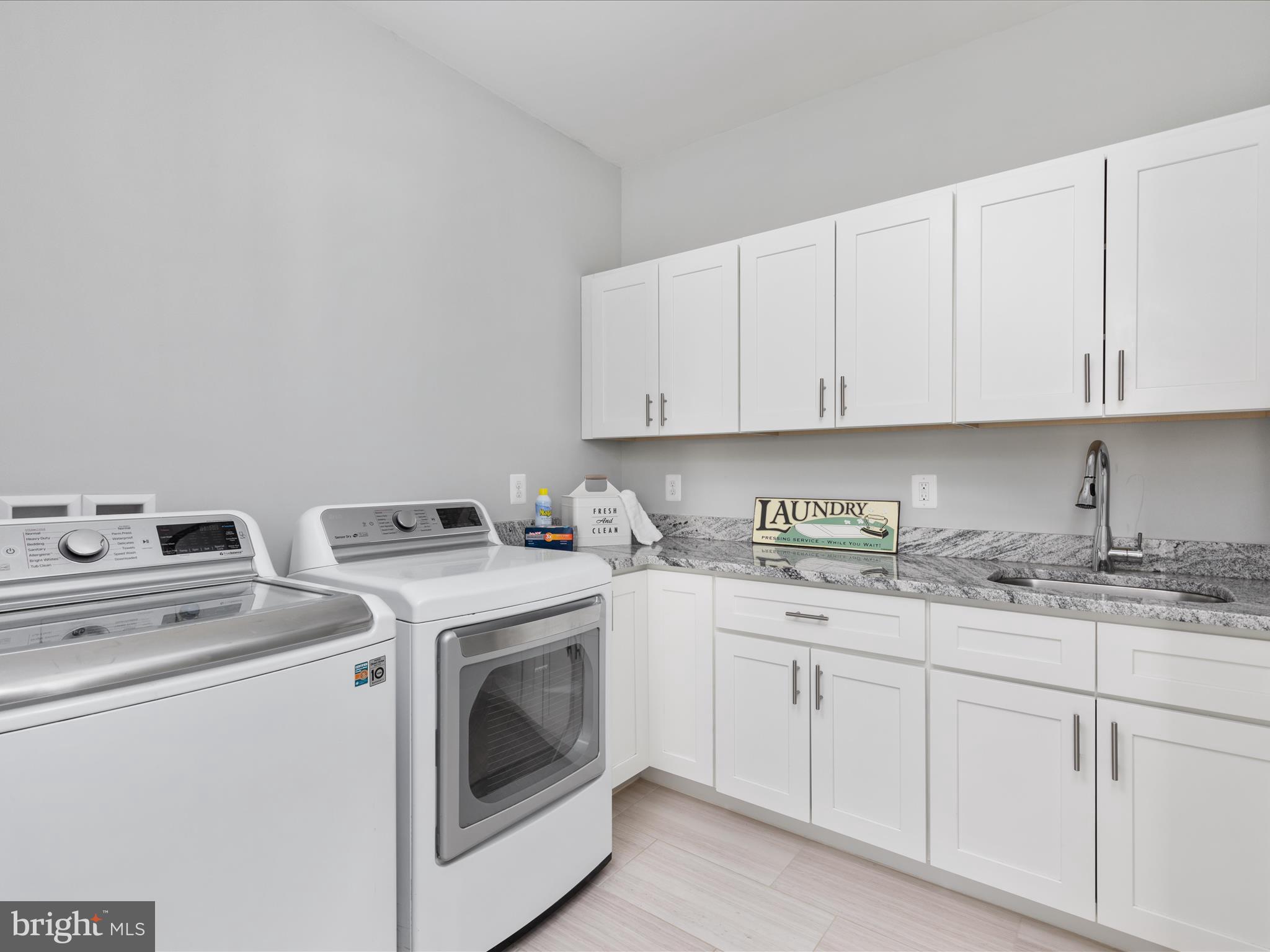 4007 Chesterbrook Road Arlington, VA 22207 - Photo 42 of 70 Upper Level Laundry Room