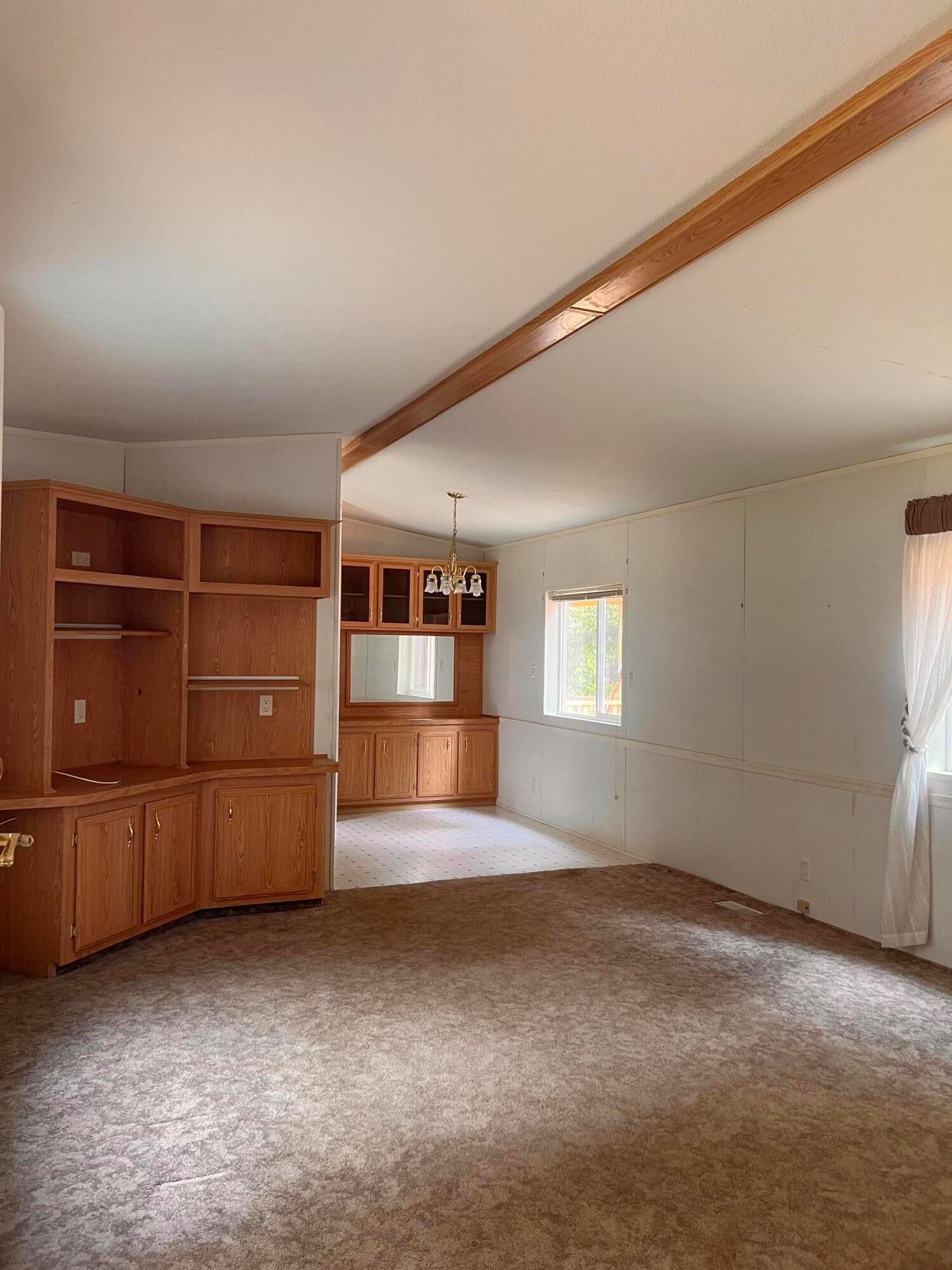 6226 Neill Road Grants Pass, OR 97527 - Photo 3 of 23 IMG_4943