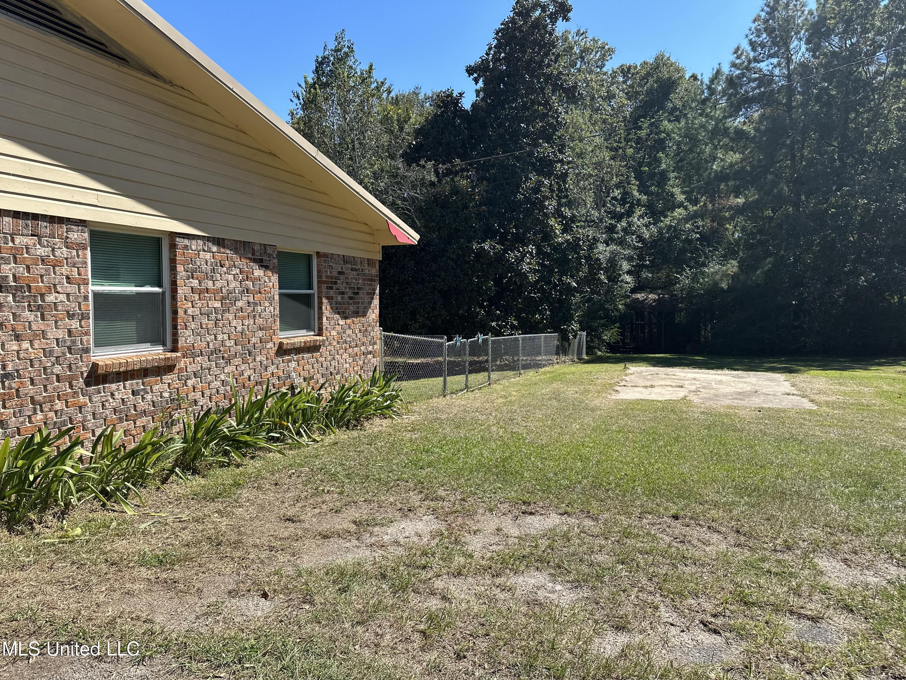 836 George Brown Road Lucedale, MS 39452 - Photo 8 of 45 IMG_8799