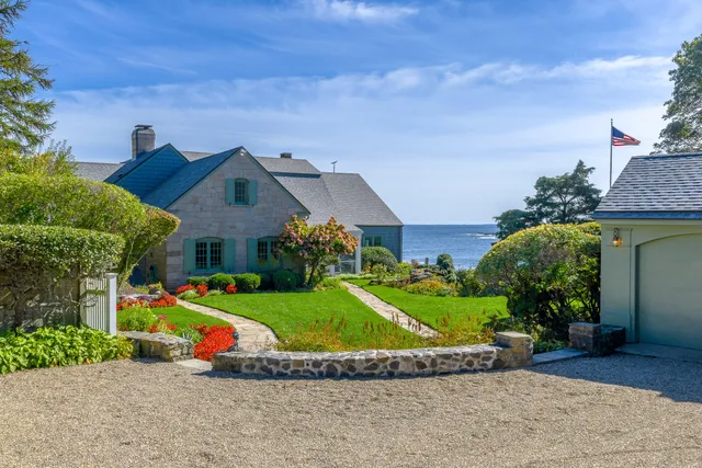 $7,000,000 | 21 Starboard Lane, York, ME 03909