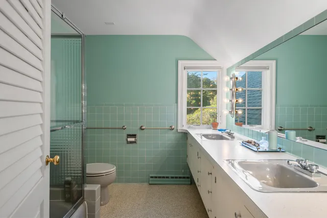 $7,000,000 | 21 Starboard Lane, York, ME 03909