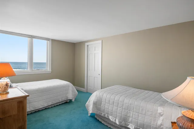 $7,000,000 | 21 Starboard Lane, York, ME 03909