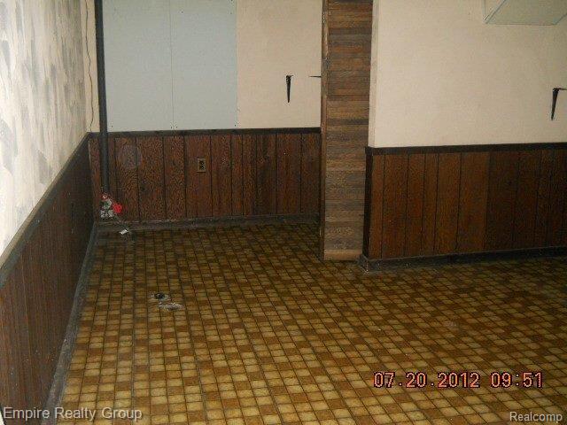 42083 Old Bridge Road Canton, MI 48188 - Photo 13 of 14 DSCN5578.JPG