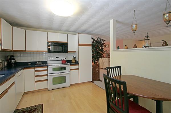 41 Eaton Road West Framingham, MA 01701 - Photo 7 of 20 Gallery Image 7