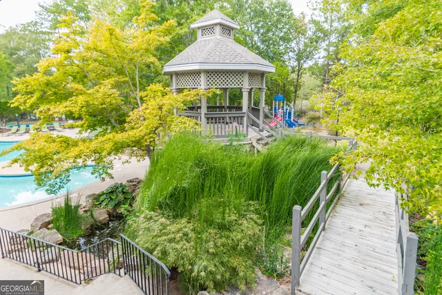 $1,635 | 8085 Adair Lane, Unit 4320, Sandy Springs, GA 30350