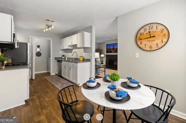 $1,469 | 8085 Adair Lane, Unit 4309, Sandy Springs, GA 30350