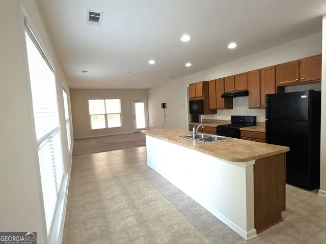 $1,600 | 381 Sandy Springs Drive, Griffin, GA 30223