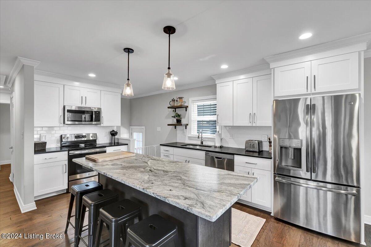 207 Brunswick Road Louisville, KY 40207 - Photo 9 of 38 Kitchen