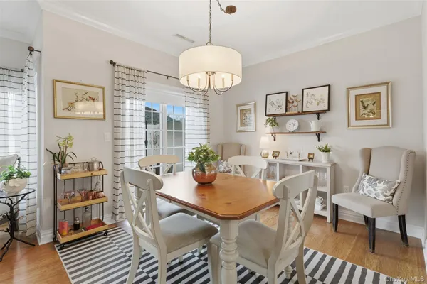 $685,000 | 324 Ivy Trail, Rhinebeck, NY 12572