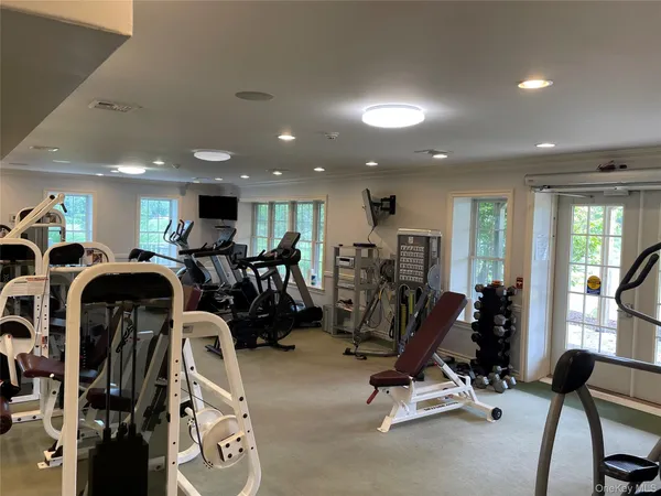 $685,000 | 324 Ivy Trail, Rhinebeck, NY 12572