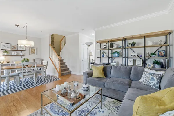 $685,000 | 324 Ivy Trail, Rhinebeck, NY 12572