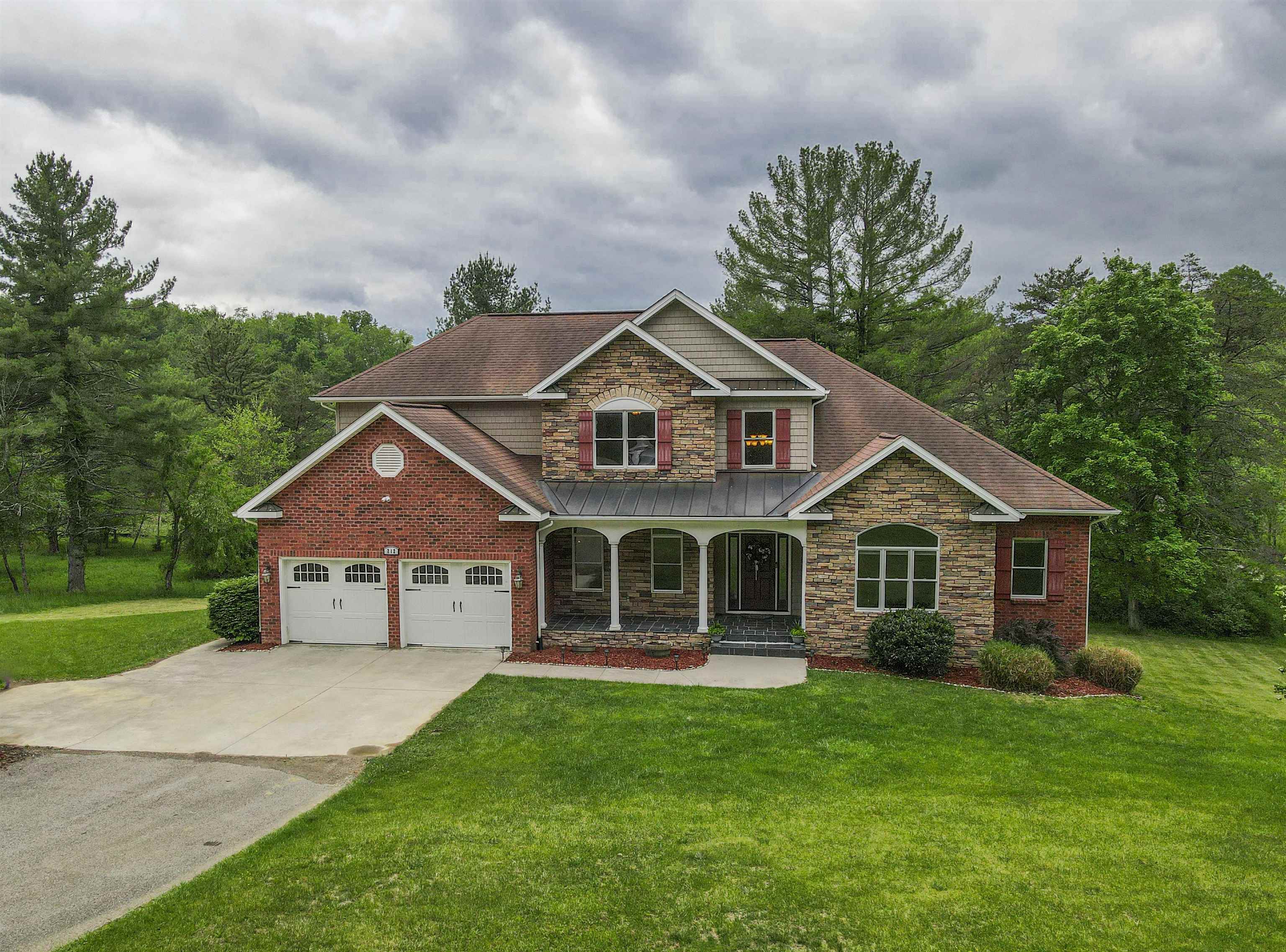 212 Bishop Road Blacksburg, VA 24060 - Photo 72 of 79 Gallery Image 72